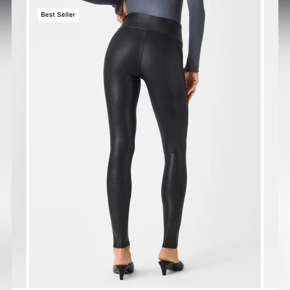 NWT Spanx Faux Leather Leggings Black Medium - Picture 3 of 15
